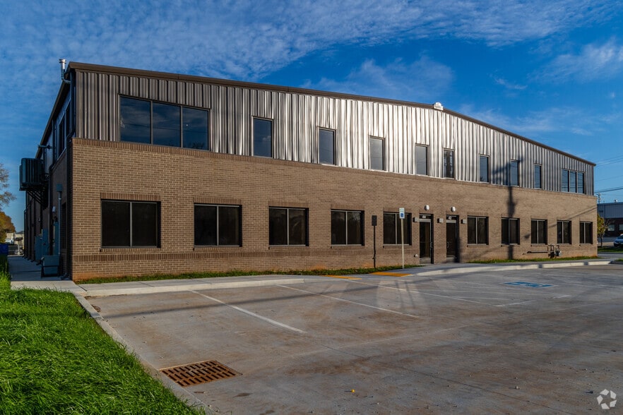 410 Weakley Ln, Smyrna, TN for sale - Building Photo - Image 3 of 5