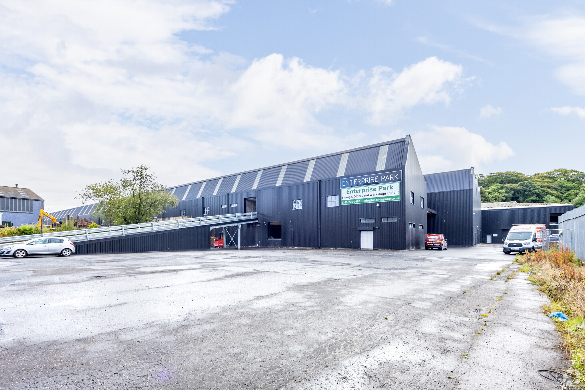 147 Drakemire Dr, Glasgow for sale Primary Photo- Image 1 of 1