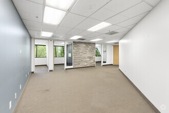 13800 Heacock St, Moreno Valley, CA for lease Interior Photo- Image 2 of 8