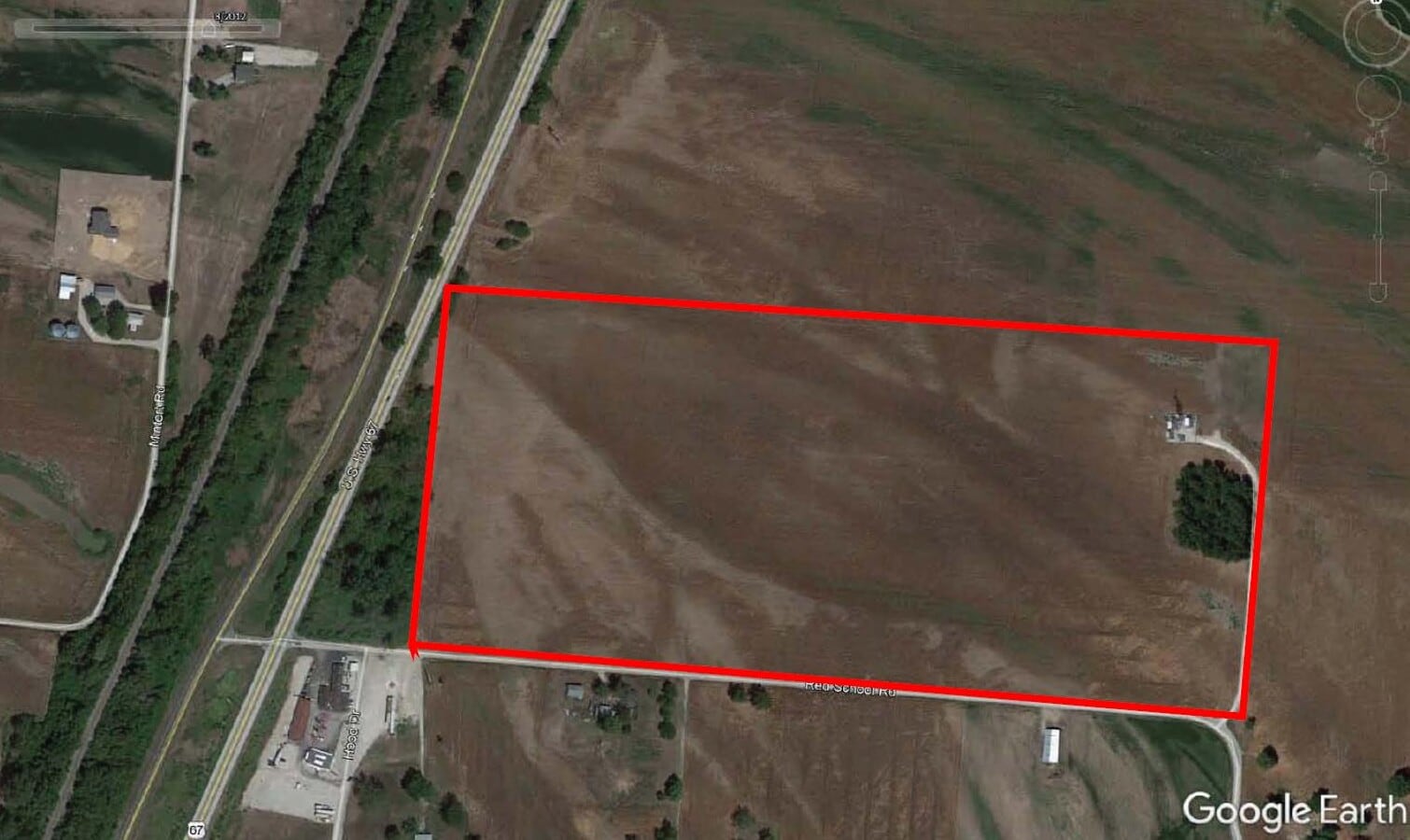 257 Red School, West Alton, MO 63386