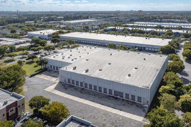 More details for 1910 NW 97th Ave, Miami, FL - Industrial for Lease