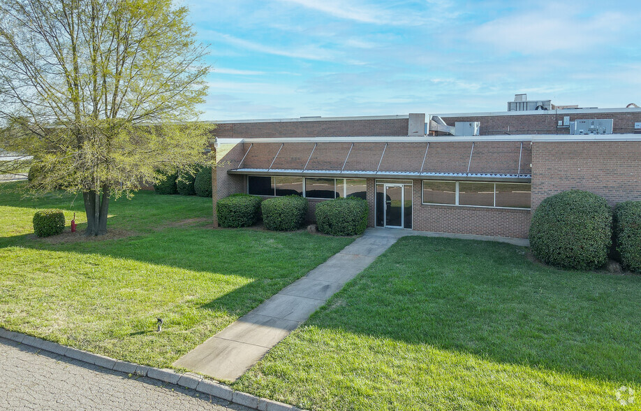 192 Murdock Rd, Troutman, NC for lease - Primary Photo - Image 1 of 16