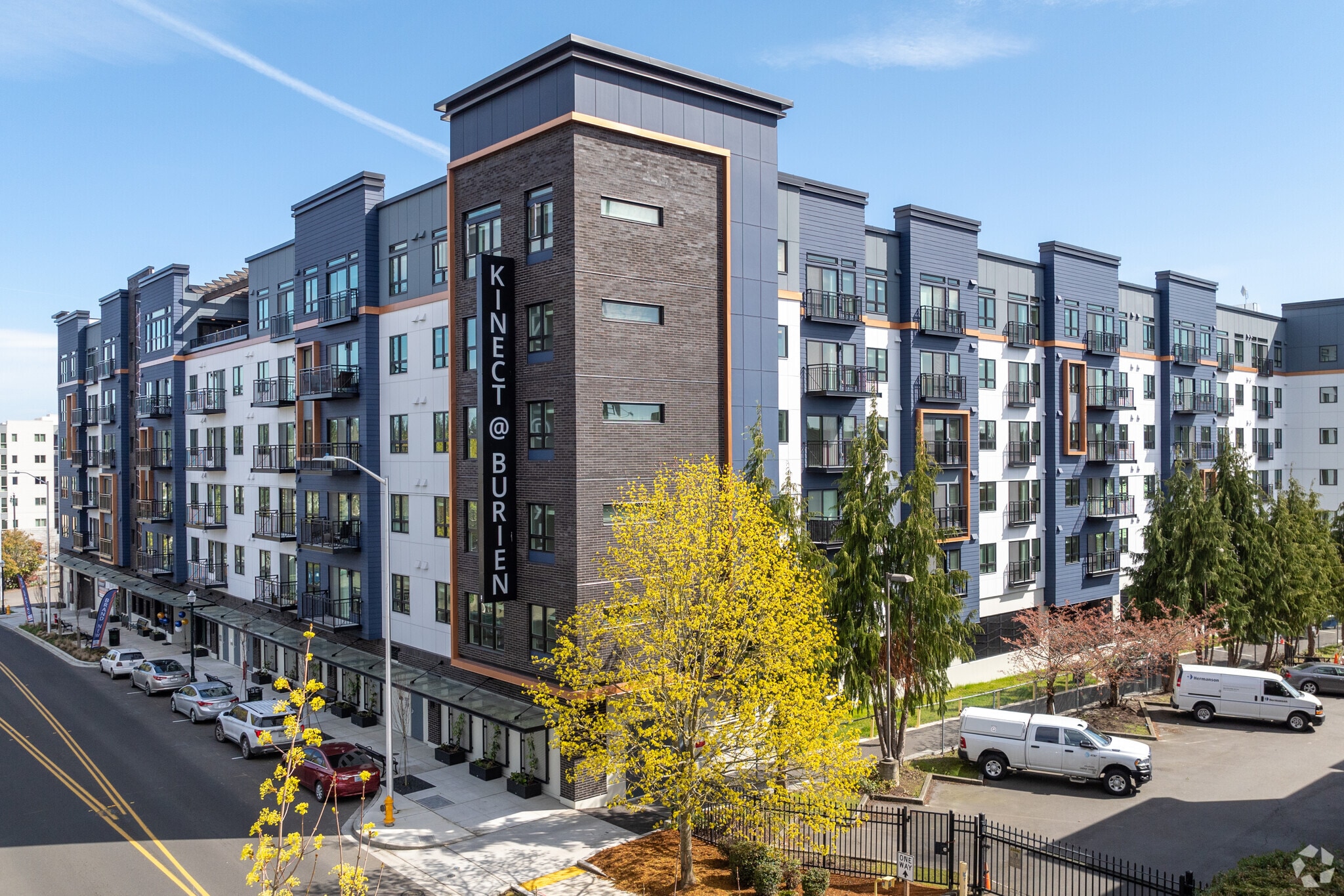 631 SW 150th St, Burien, WA for lease Primary Photo- Image 1 of 32