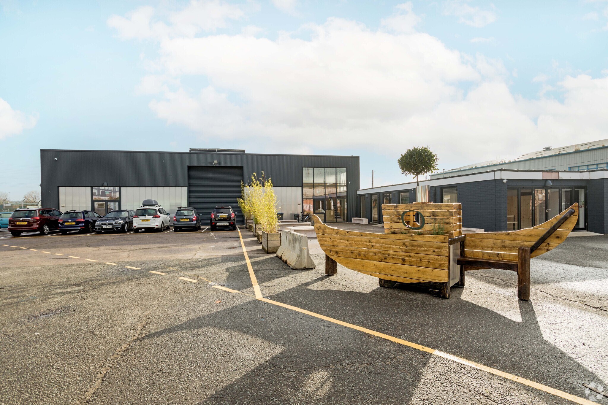 2 Anthony Way, London for sale Primary Photo- Image 1 of 1