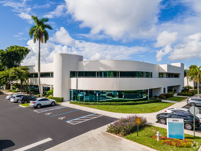 More details for 6501 Park of Commerce Blvd NW, Boca Raton, FL - Office for Lease