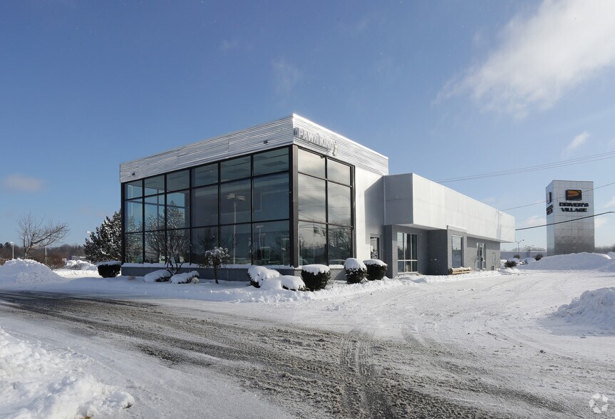 5849 E Circle Dr, Cicero, NY for sale - Primary Photo - Image 1 of 1