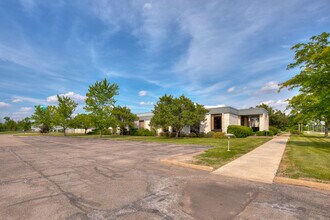 125 Lena Dr, Aurora, OH for lease Interior Photo- Image 2 of 5