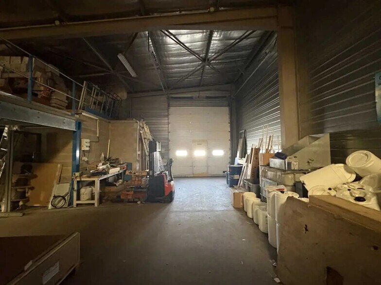 Office in La Chapelle-Saint-Mesmin for lease - Interior Photo - Image 3 of 10