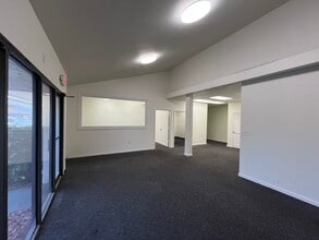 12995 S Cleveland Ave, Fort Myers, FL for lease Interior Photo- Image 2 of 4