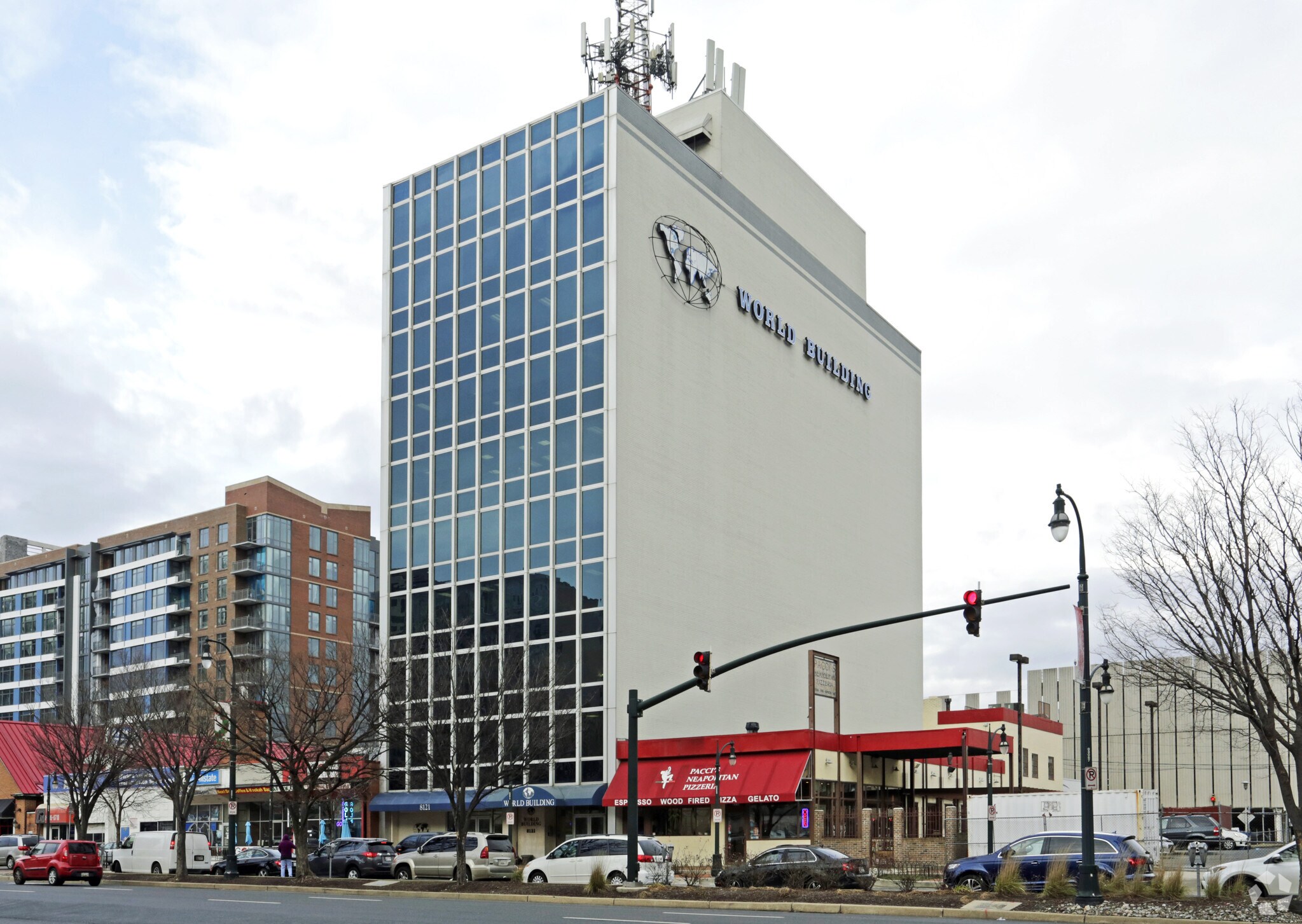 8121 Ave, Silver Spring, MD 20910 World Building