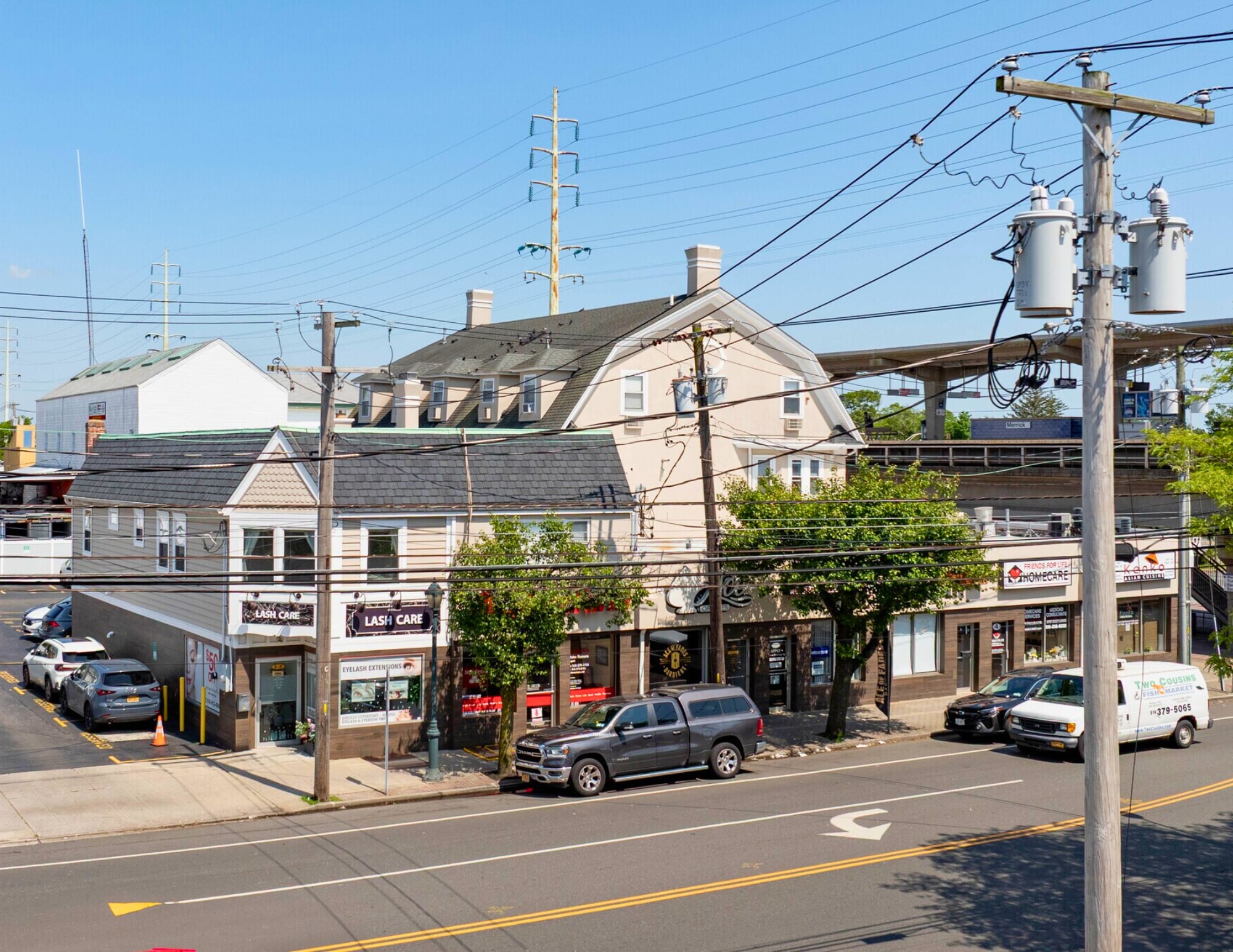 2-12 Merrick Avenue, Merrick, NY portfolio of 2 properties for sale on LoopNet.com Building Photo- Image 1 of 4