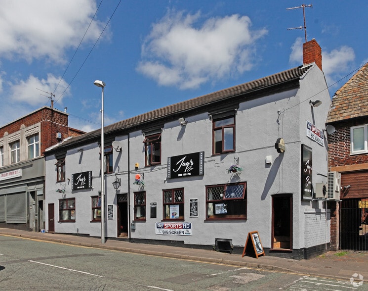 2-3 Graingers Ln, Cradley Heath for sale - Primary Photo - Image 1 of 1