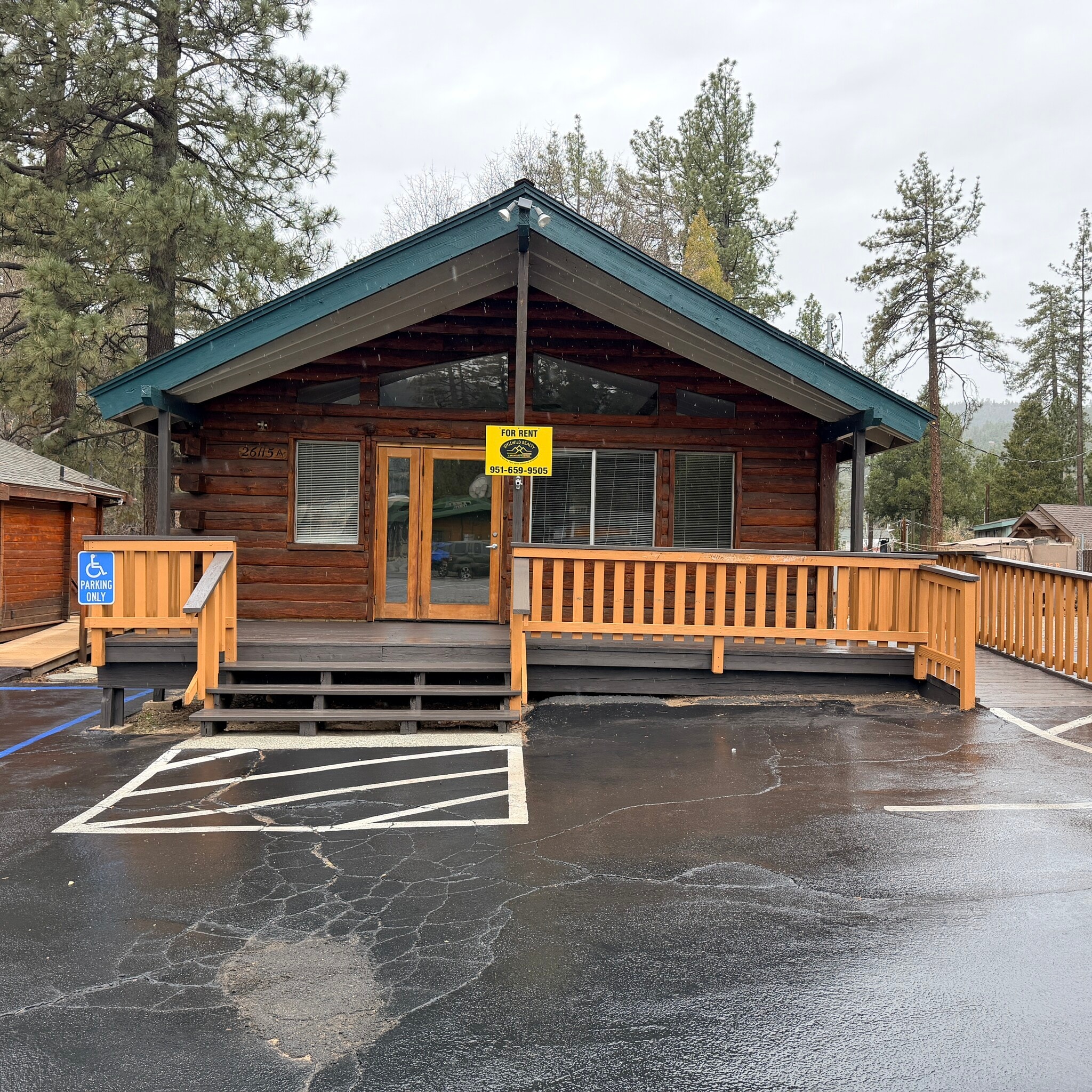 26105 Highway 243, Idyllwild, CA for lease Interior Photo- Image 1 of 12