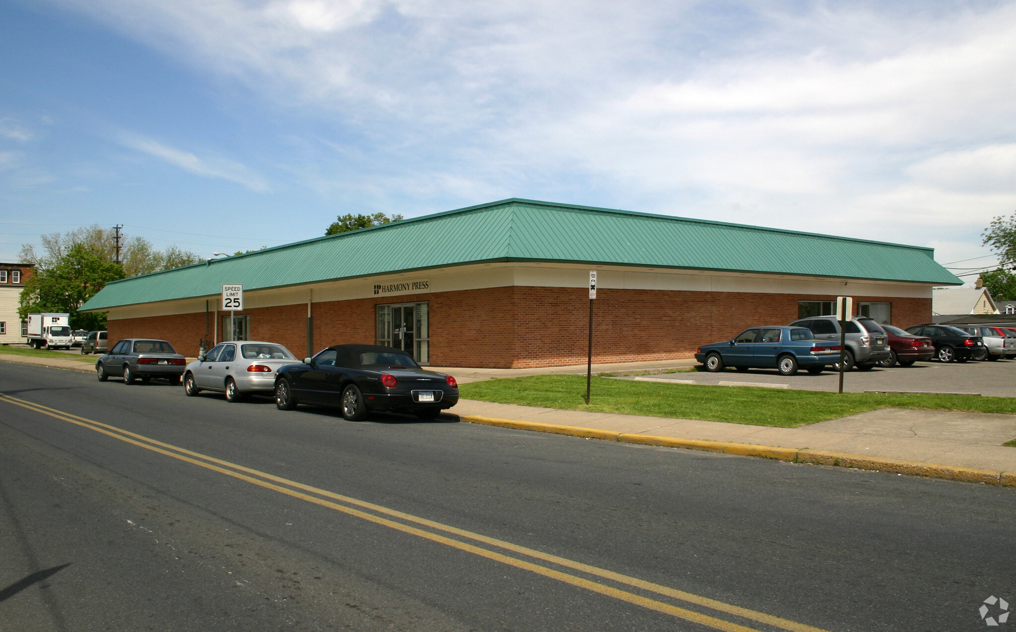 717 W Berwick St, Easton, PA for sale Primary Photo- Image 1 of 5