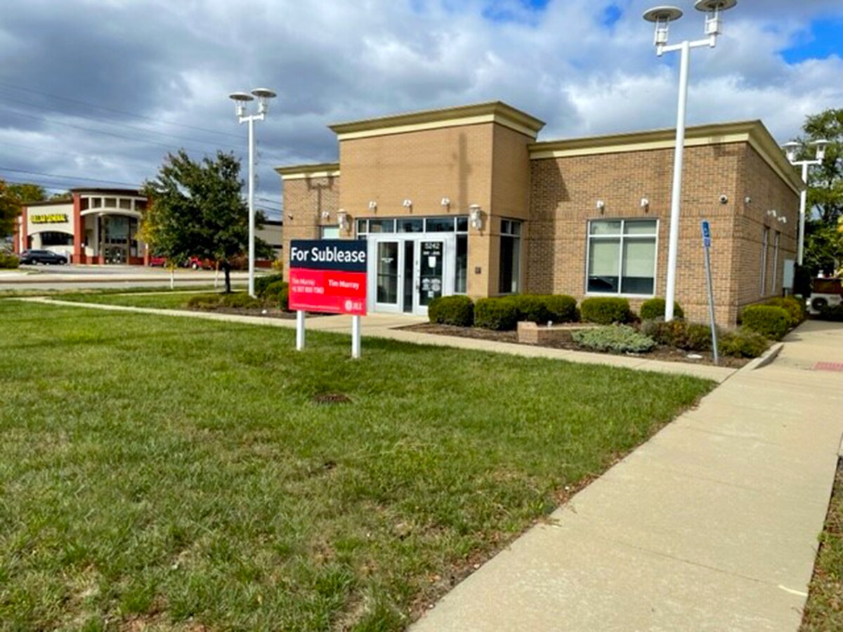 5242 Rockville Rd, Indianapolis, IN for lease Building Photo- Image 1 of 5