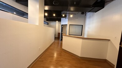 415 N LaSalle Dr, Chicago, IL for lease Interior Photo- Image 1 of 7