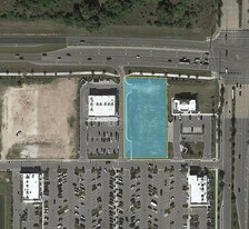 12134 Mercado Dr, Venice FL - Storefront Property