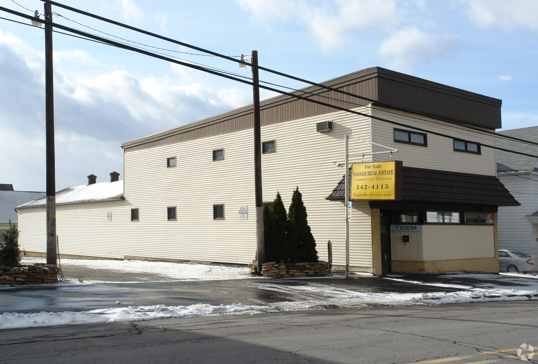 302 Oak St, Old Forge, PA for sale Primary Photo- Image 1 of 1