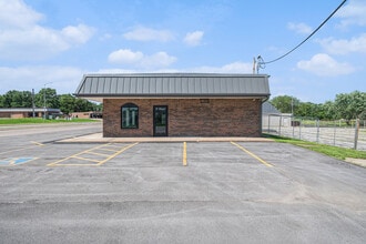 3525 N 90th St, Omaha, NE for sale Building Photo- Image 2 of 17