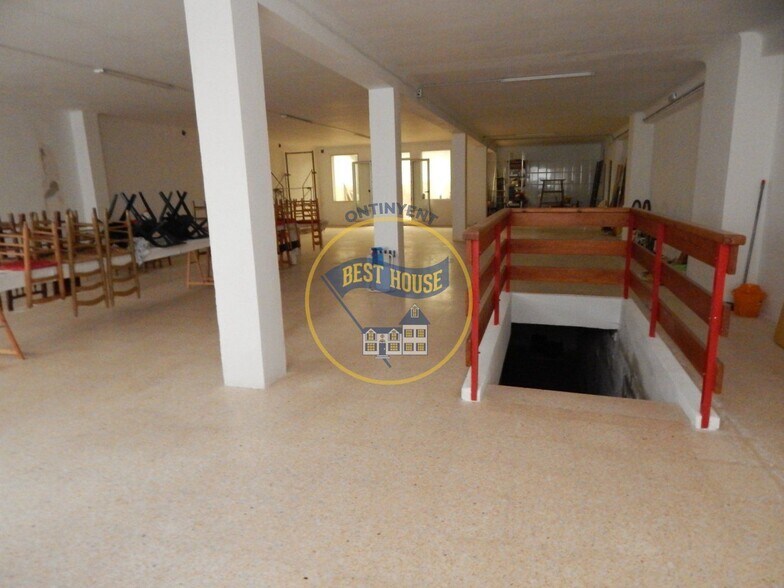 Retail in València for sale - Building Photo - Image 2 of 13