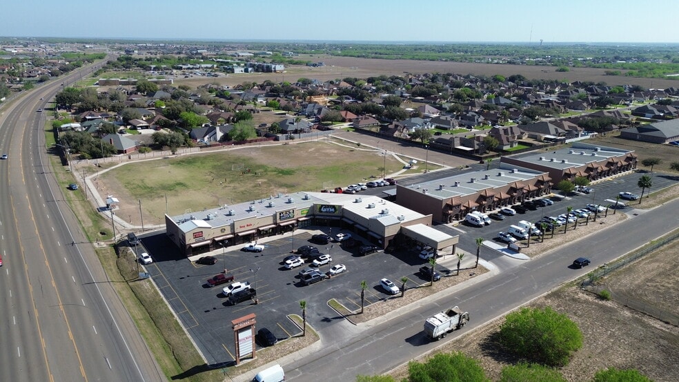2546 Central Palm Dr, Rio Grande City, TX for sale - Building Photo - Image 3 of 7