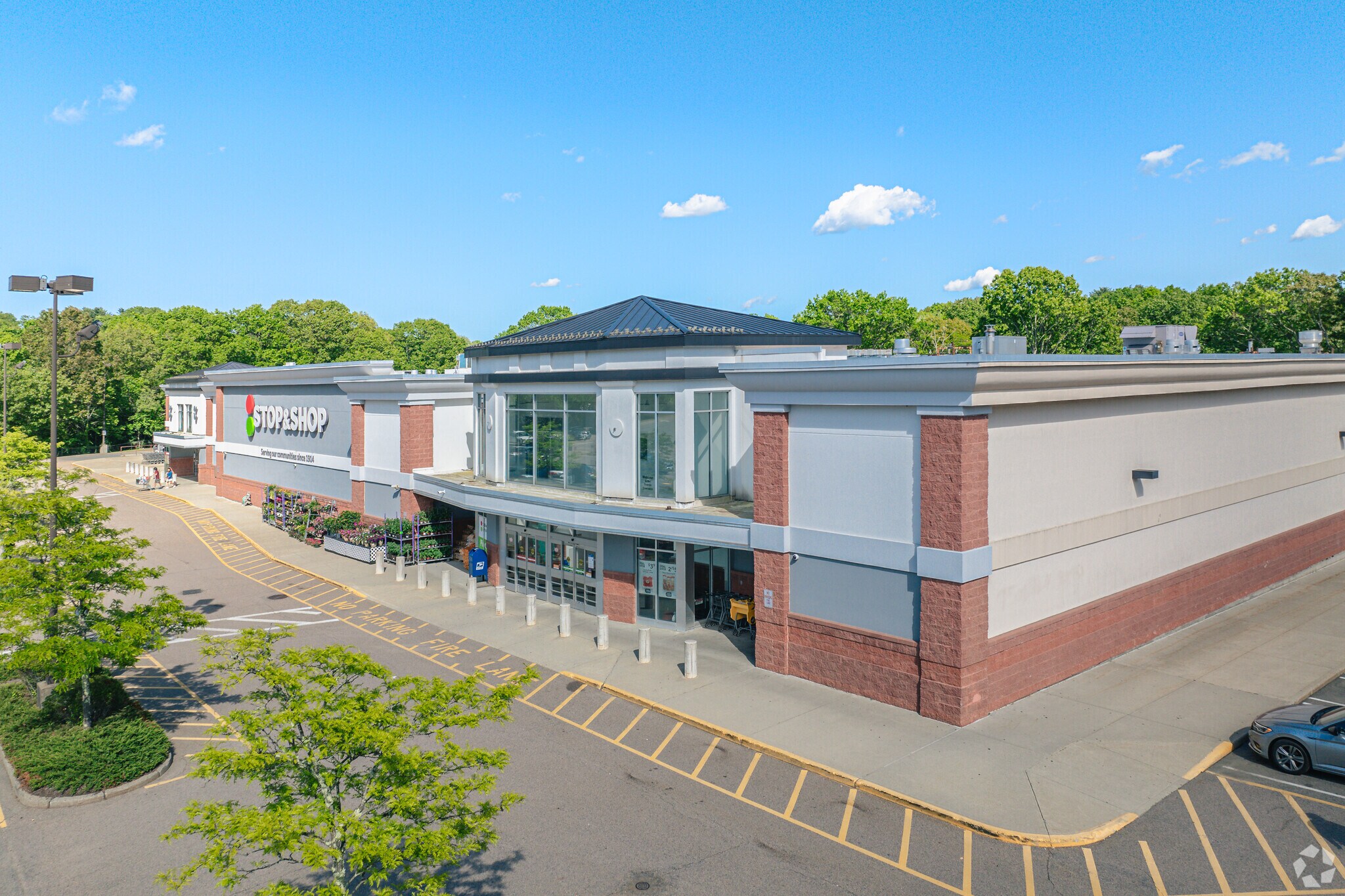 565 Main St, Walpole, MA for sale Primary Photo- Image 1 of 1