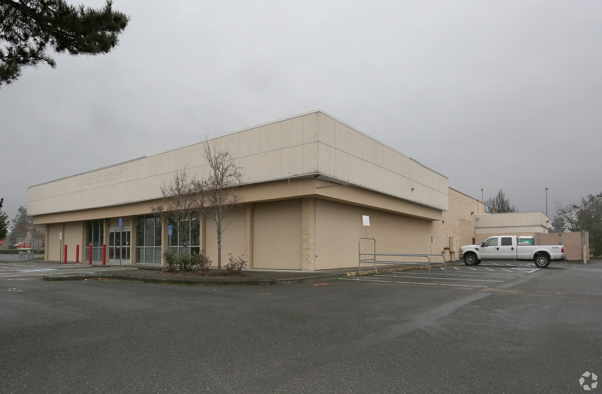 12300 N Parker Ave, Portland, OR for sale Primary Photo- Image 1 of 1