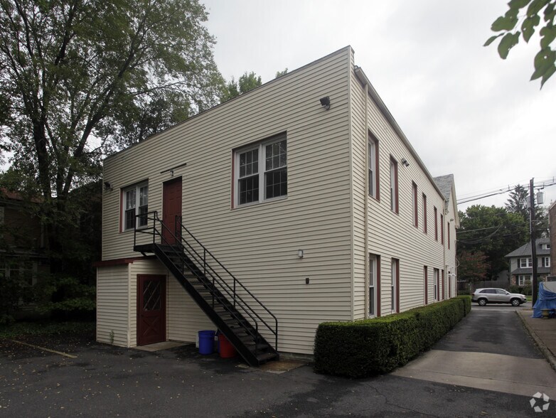 130 N Haddon Ave, Haddonfield, NJ for lease - Building Photo - Image 2 of 5