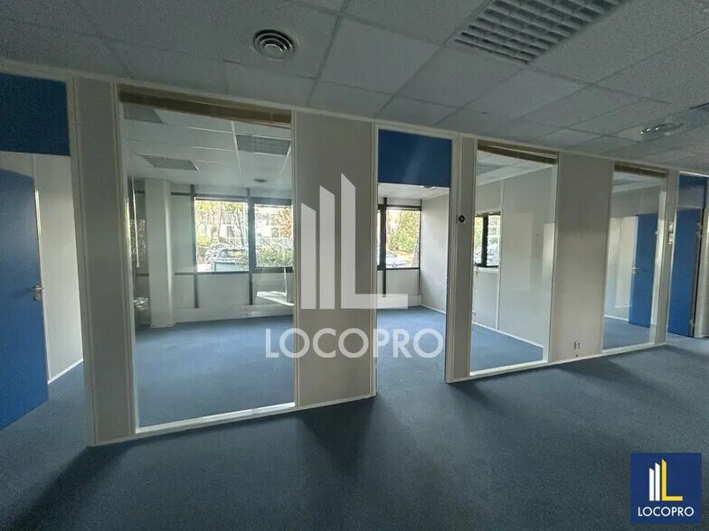 Office in SOPHIA ANTIPOLIS for sale - Building Photo - Image 2 of 7