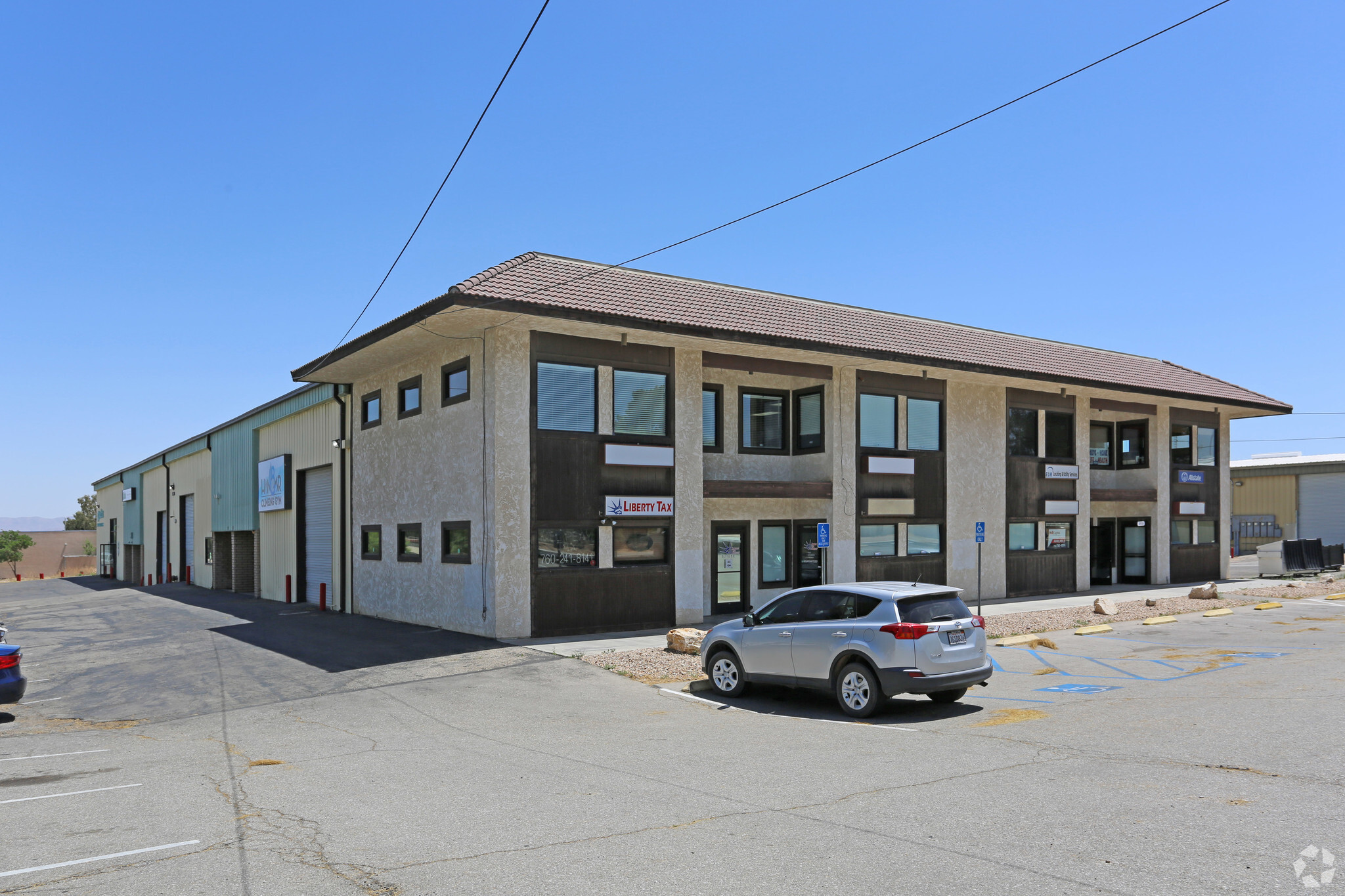 13819 Amargosa Rd, Victorville, CA for lease Building Photo- Image 1 of 3