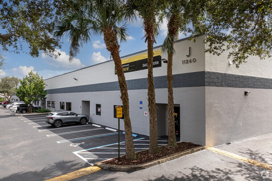 11260 Fortune Cir, Wellington, FL for lease - Building Photo - Image 1 of 4