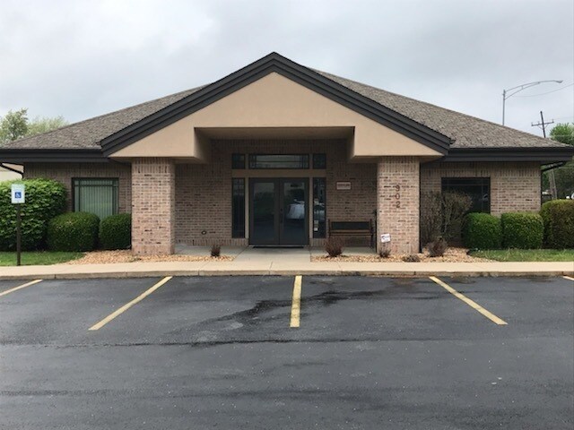 902 W Battlefield St, Springfield, MO for sale Building Photo- Image 1 of 1