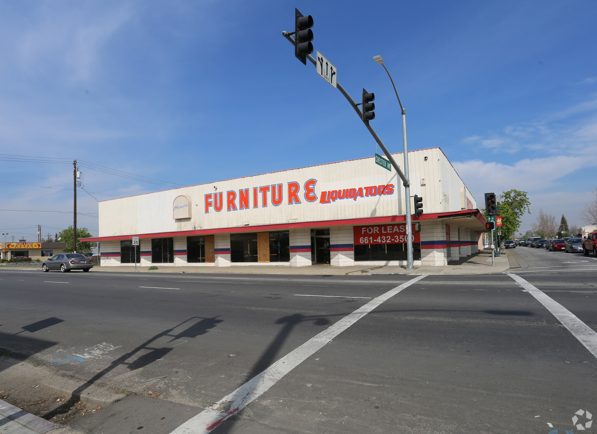 2407 Chester Ave, Bakersfield, CA for sale Primary Photo- Image 1 of 1