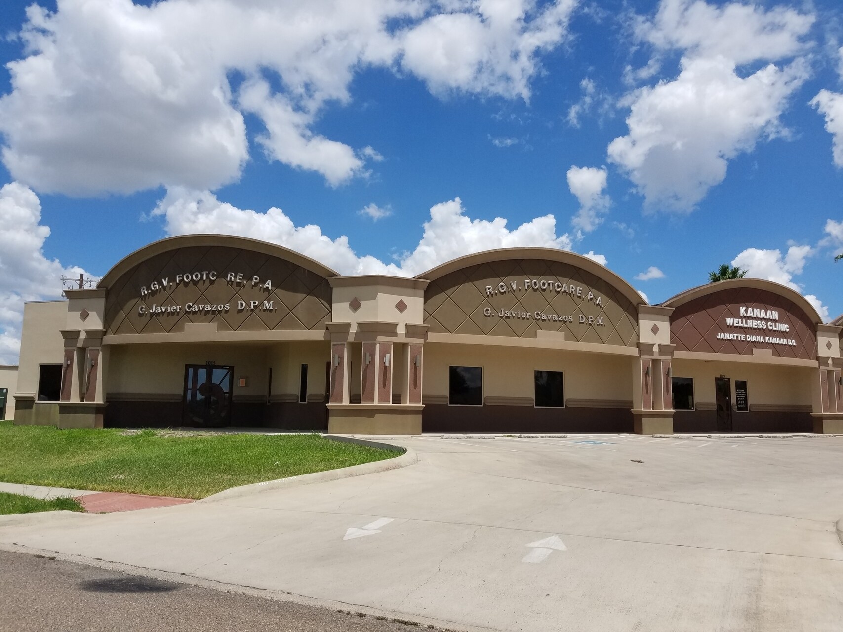 1015 S Utah Ave, Weslaco, TX for sale Primary Photo- Image 1 of 1