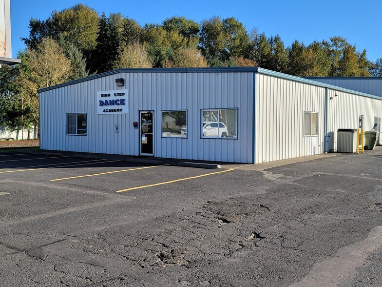 3303 Washington Way, Longview, WA for sale - Building Photo - Image 1 of 1