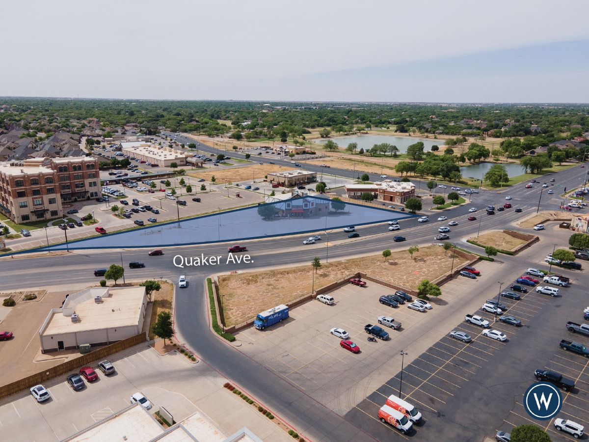 9806 Quaker Ave, Lubbock, TX 79424