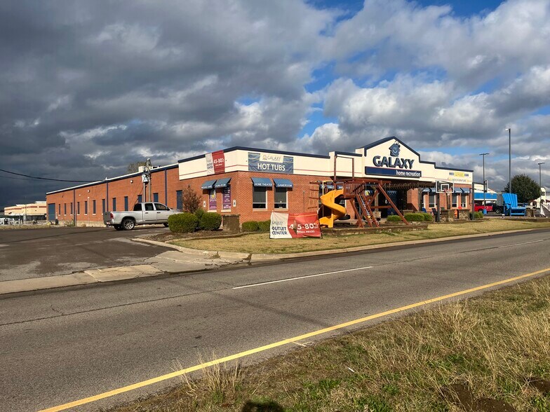 4335 W Reno Ave, Oklahoma City, OK for sale - Primary Photo - Image 1 of 10