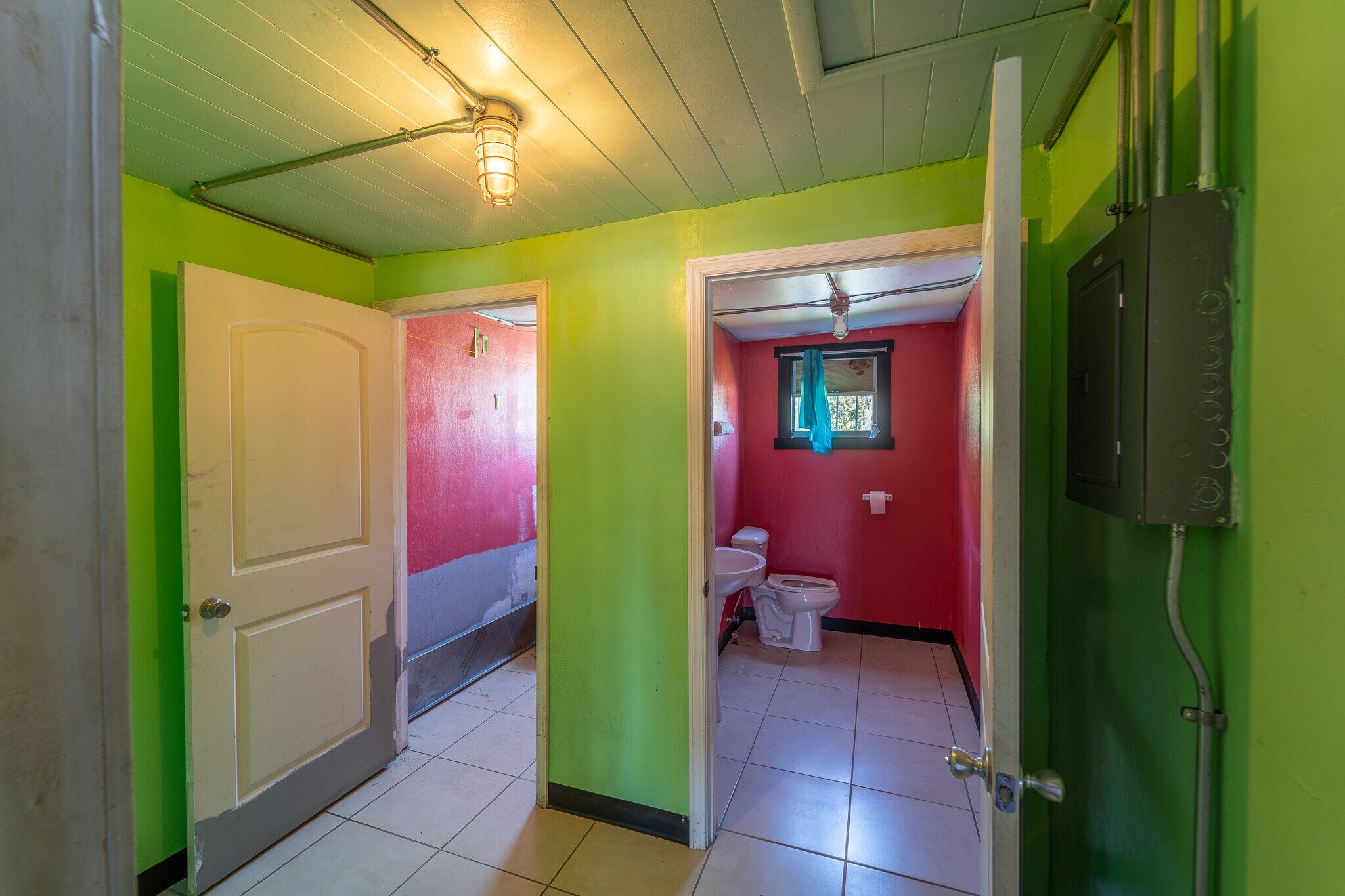 1412 N Magnolia Ave, Ocala, FL 34475 Retail for Sale