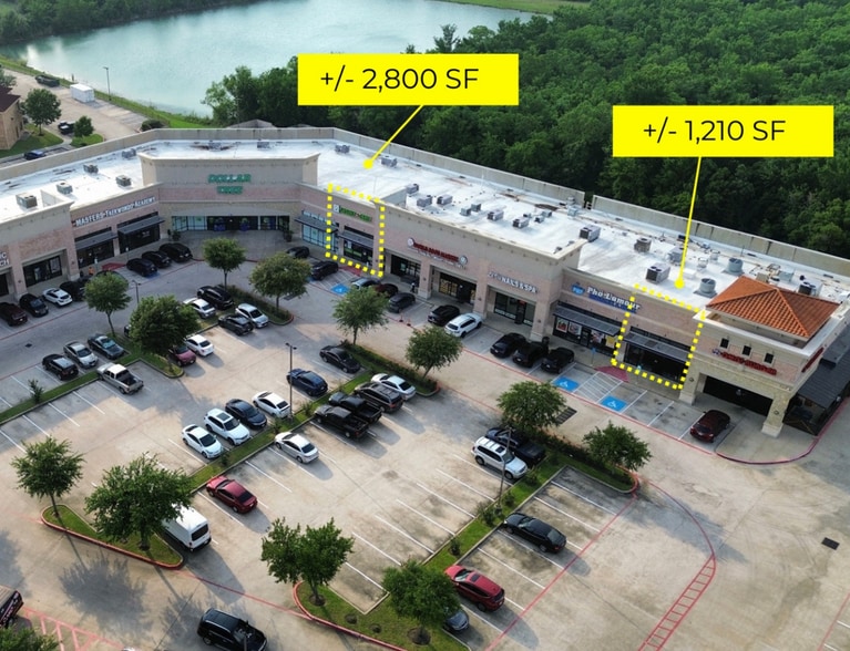 11901 Shadow Creek Pky, Pearland, TX for lease - Building Photo - Image 1 of 5