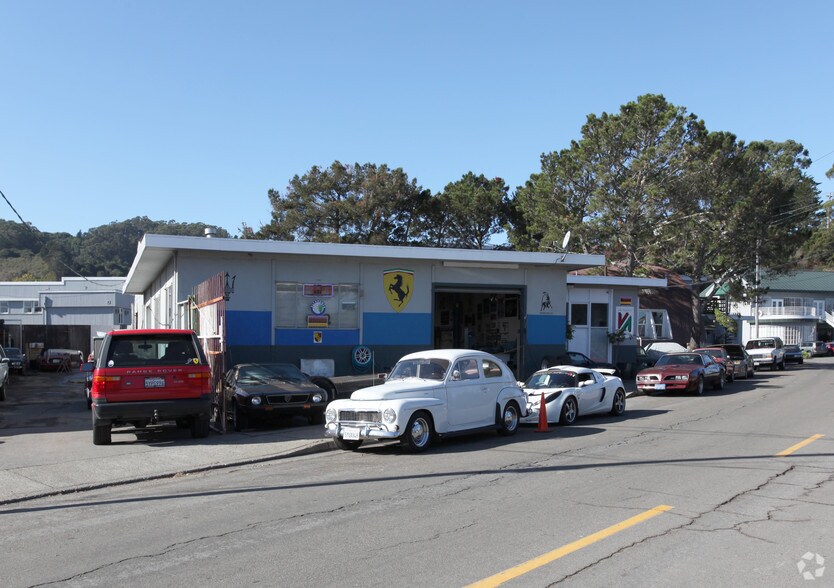 60 Gate 5 Rd, Sausalito, CA 94965