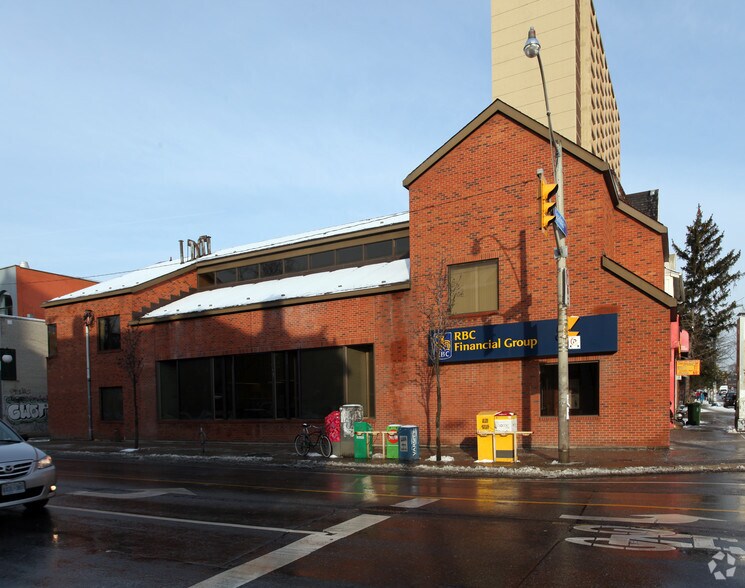 648 Spadina Ave, Toronto, ON for lease - Primary Photo - Image 1 of 2