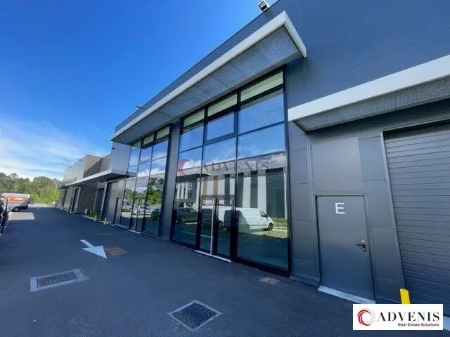 Flex in Mérignac for lease Building Photo- Image 1 of 13