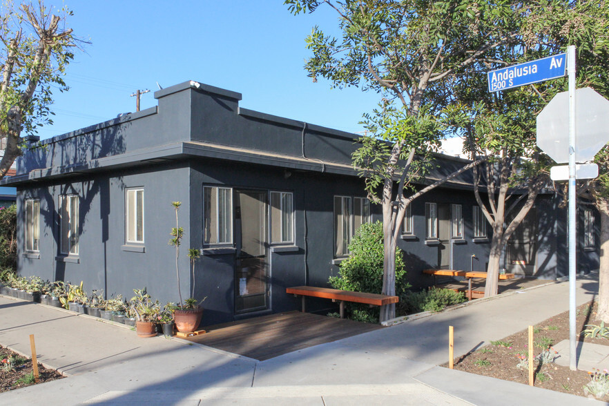 1520 Andalusia Ave, Venice, CA for sale - Building Photo - Image 1 of 31