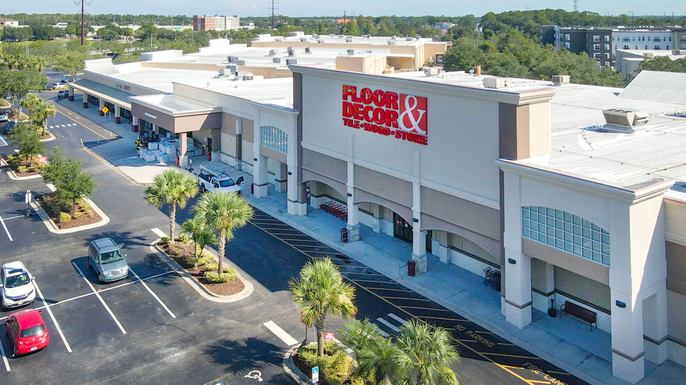 101-401 Towne Center Blvd, Sanford, FL for lease - Building Photo - Image 1 of 11