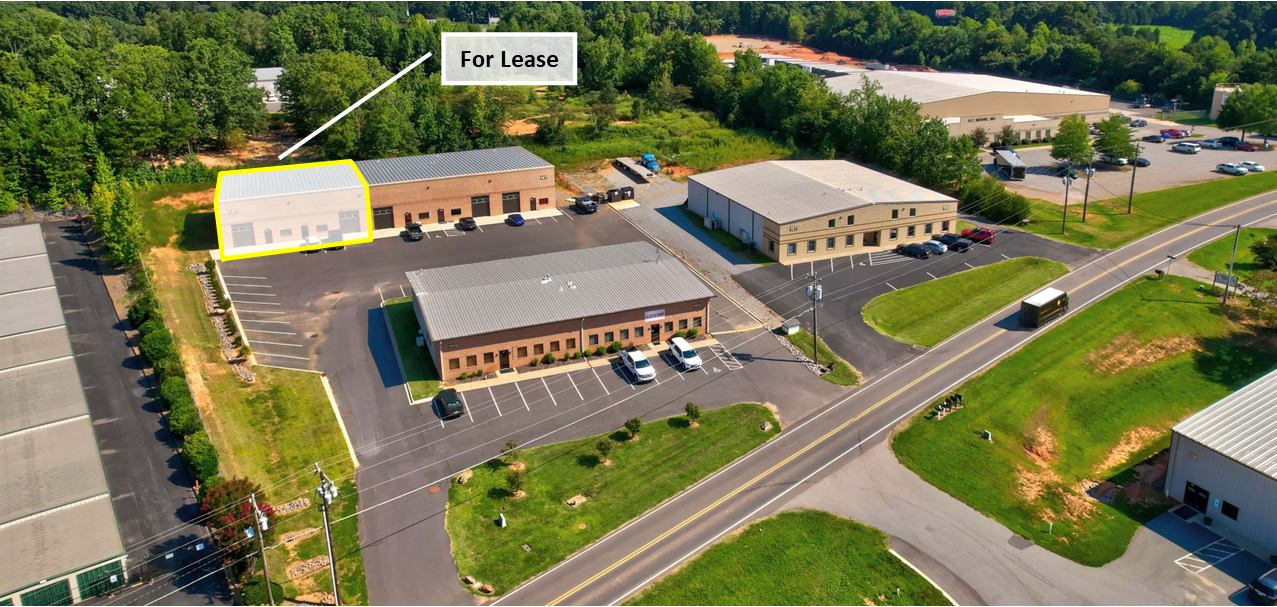 147 Houston Rd, Troutman, NC 28166