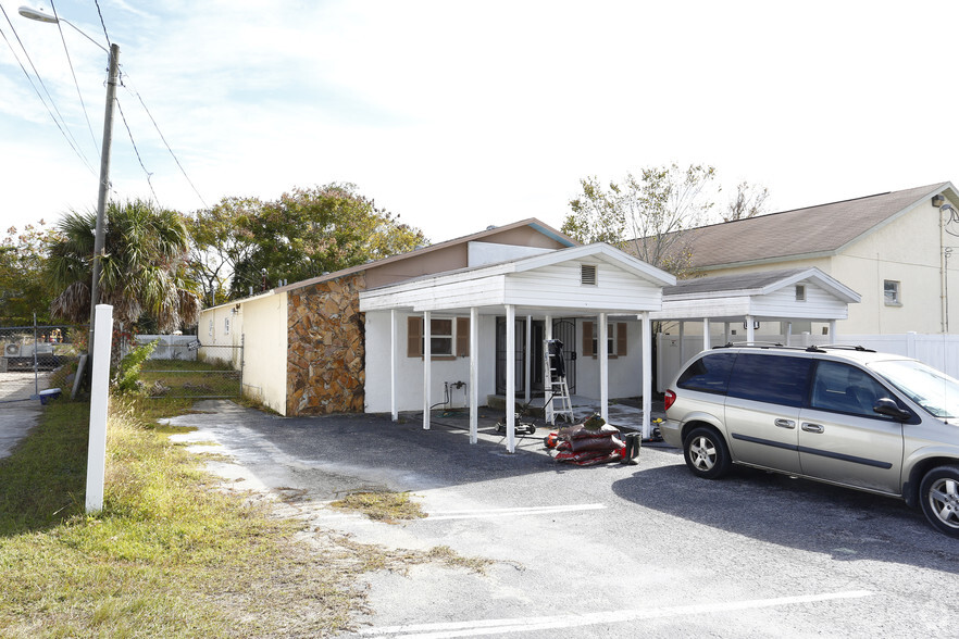 8026 Leo Kidd Ave, Port Richey, FL for sale - Primary Photo - Image 1 of 1