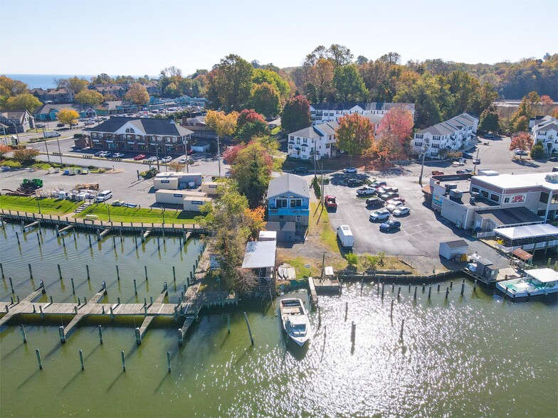 3826 Harbor Rd, Chesapeake Beach, MD for sale - Primary Photo - Image 1 of 26