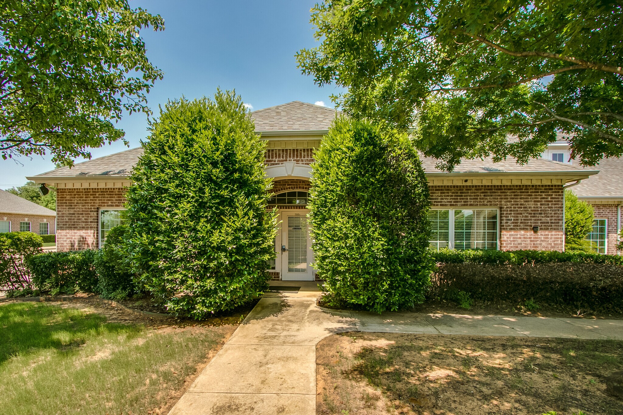 2559 SW Grapevine Pky, Grapevine, TX for sale Primary Photo- Image 1 of 1