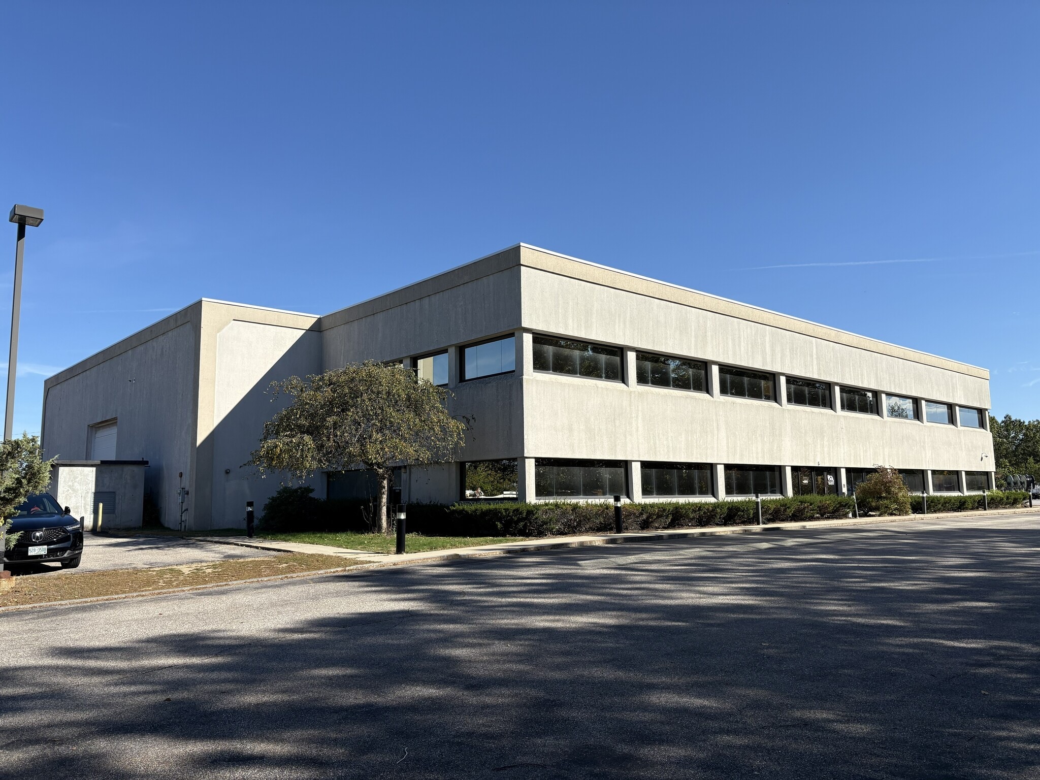 117 Londonderry Tpke, Hooksett, NH for lease Building Photo- Image 1 of 19