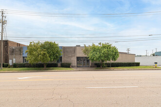 720 Hall of Fame Dr, Knoxville, TN for lease Building Photo- Image 1 of 17